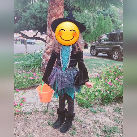 JADE ENCHANTRESS - Picture 4 of 5